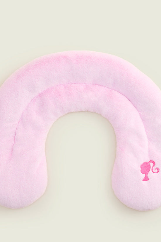 Barbie™ Curved Neck Wrap